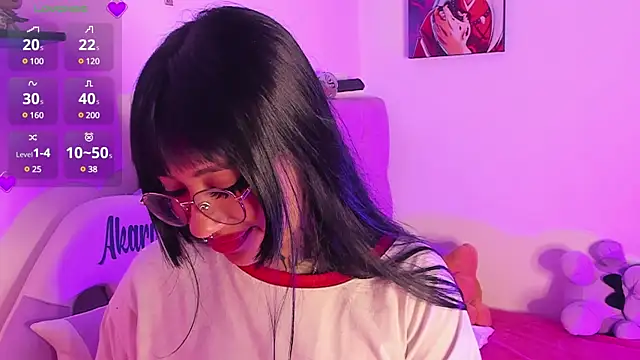 Snapshot of Akari1_Mischief chatting on 12.08.24 Akari1 Mischief online show from 12.08.24