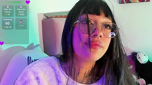 Snapshot of Akari1_Mischief chatting on 12.31.24 Akari1 Mischief online show from 12.31.24