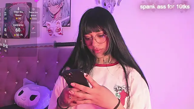 Snapshot of Akari1_Mischief chatting on 03.21.25 Akari1 Mischief online show from 03.21.25