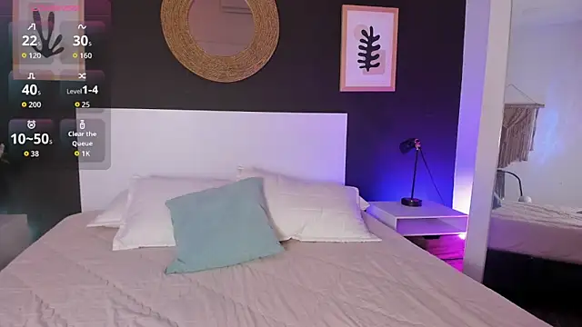 VioletPaket online show from 02.08.26