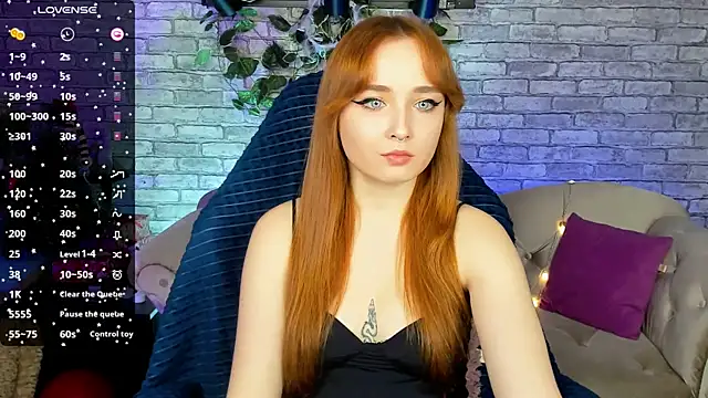 Emma Chery online show from 01.11.25