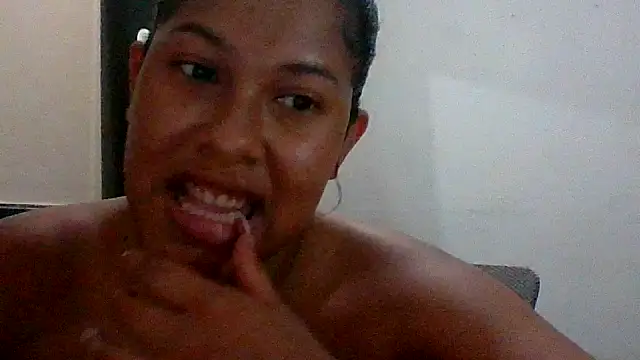 Kitra New online show from 02.17.26