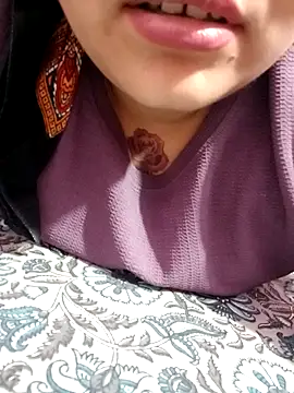 SHUBHI880 online show from 11.13.25