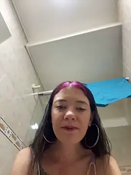 Isabella 21x online show from 12.28.24