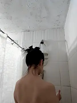 Isabella 21x online show from 01.12.26