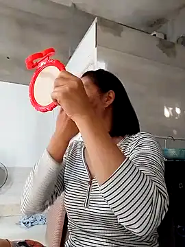 Aninyin22 online show from 12.20.25