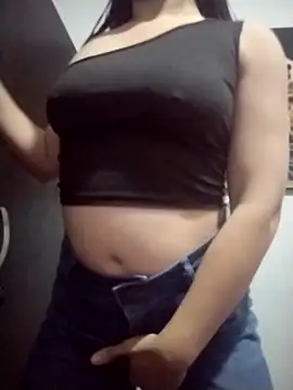 Snapshot of dulccemaria24 chatting on 11.29.25 dulccemaria24 online show from 11.29.25