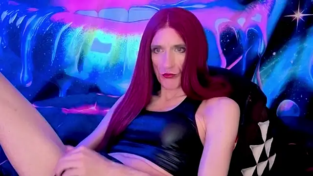 LuvNuk online show from 11.15.25