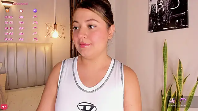 Zuzu sweet online show from 02.25.26