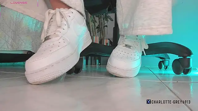 charlotte  grey online show from 01.13.26