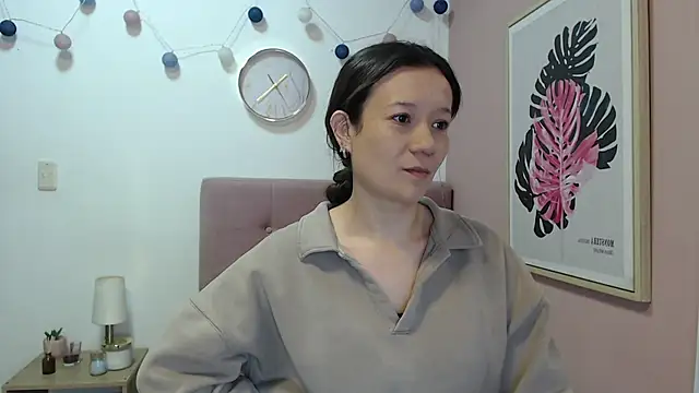 Snapshot of lanna_1878 chatting on 06.30.26 lanna 1878 online show from 06.30.26