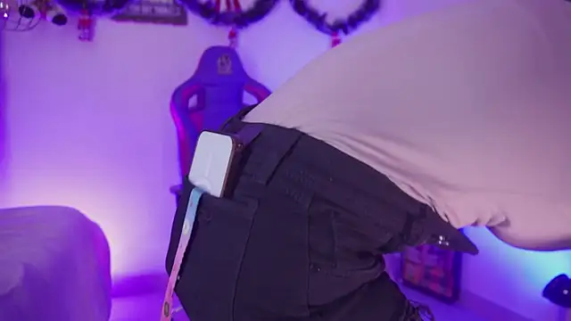 madelyn rose  online show from 12.14.25