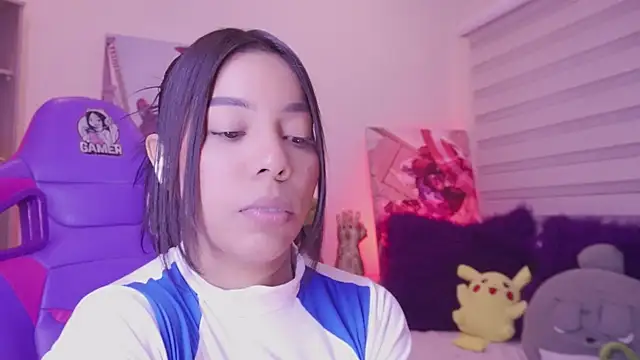 Snapshot of madelyn_rose_ chatting on 04.18.26 madelyn rose online show from 04.18.26