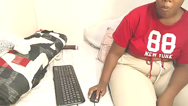 DollyAssZA online show from 03.14.25