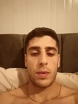 arenn1997 online show from 02.24.26