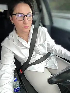 ZhenjaPoledance online show from 10.26.25