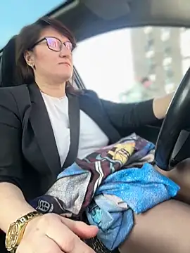 Snapshot of ZhenjaPoledance chatting on 03.15.26 ZhenjaPoledance online show from 03.15.26