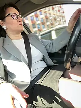 Snapshot of ZhenjaPoledance chatting on 03.19.26 ZhenjaPoledance online show from 03.19.26