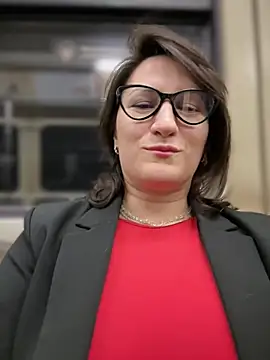 Snapshot of ZhenjaPoledance chatting on 03.28.26 ZhenjaPoledance online show from 03.28.26