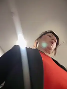 Snapshot of ZhenjaPoledance chatting on 03.31.26 ZhenjaPoledance online show from 03.31.26