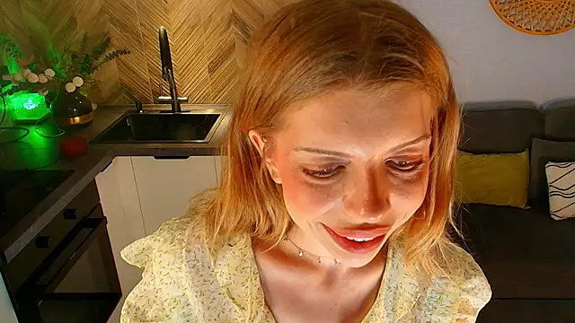 Hannah Carr online show from 06.13.26