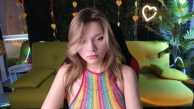 LitaBrom online show from 02.20.25