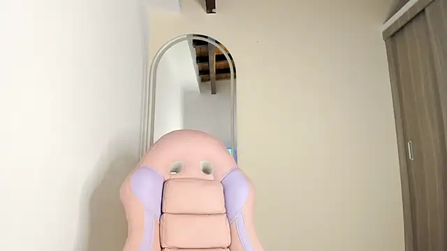 Akanecox online show from 01.08.26