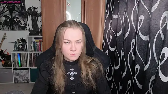 Snapshot of stellablondy chatting on 06.25.26 stellablondy online show from 06.25.26