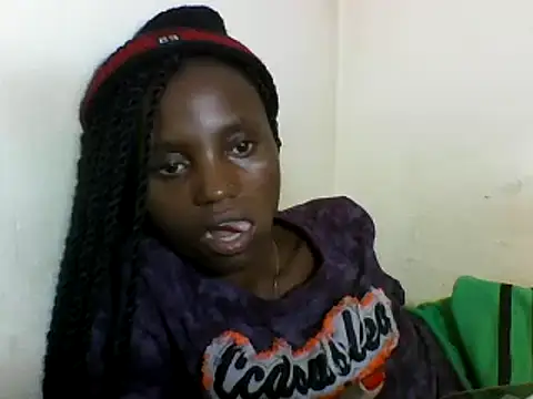 Snapshot of SexyNeedle22 chatting on 02.18.25 SexyNeedle22 online show from 02.18.25