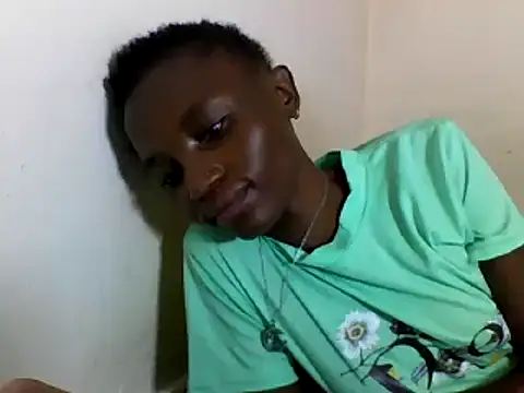 Snapshot of SexyNeedle22 chatting on 03.02.25 SexyNeedle22 online show from 03.02.25
