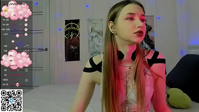 Snapshot of JorRoger chatting on 01.19.25 JorRoger online show from 01.19.25