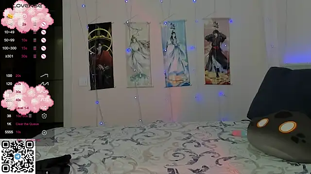 Snapshot of JorRoger chatting on 02.10.25 JorRoger online show from 02.10.25