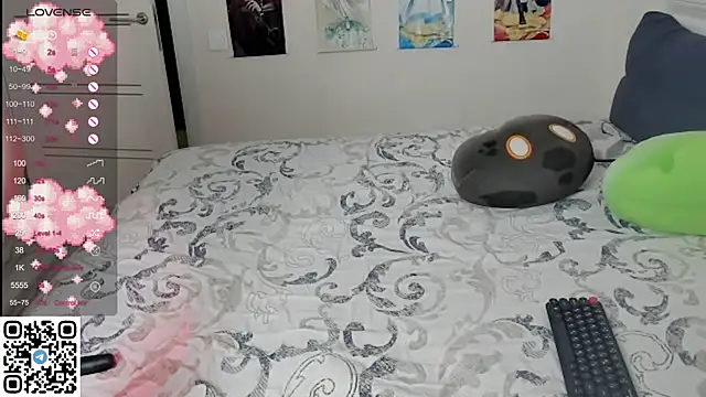 Snapshot of JorRoger chatting on 03.19.25 JorRoger online show from 03.19.25