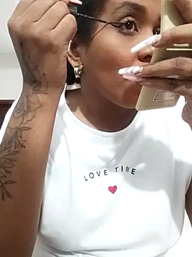 ELLA KELLY online show from 11.08.25