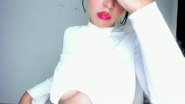 Snapshot of HarleyQueen_Robbie chatting on 01.11.25 HarleyQueen Robbie online show from 01.11.25