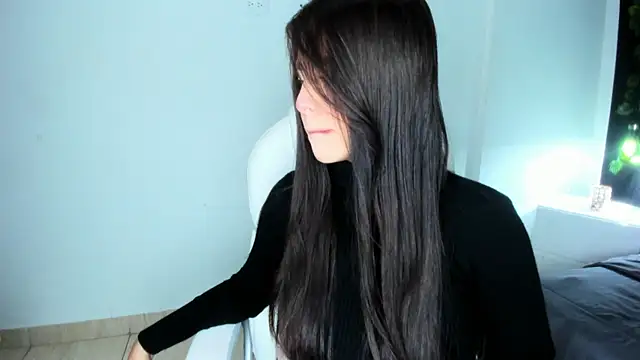 Snapshot of HarleyQueen_Robbie chatting on 02.24.25 HarleyQueen Robbie online show from 02.24.25