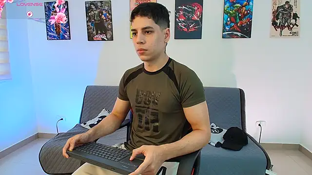 jonathanjoestar  online show from 04.15.26