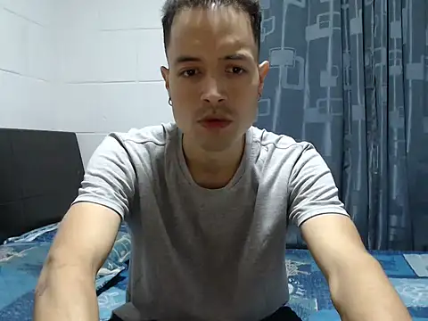 dimitriquiet05 online show from 02.07.26