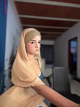 lalilamassu1 online show from 11.24.25