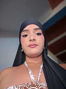 lalilamassu1 online show from 02.25.26