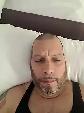 Snapshot of Just2much chatting on 03.06.25 Just2much online show from 03.06.25