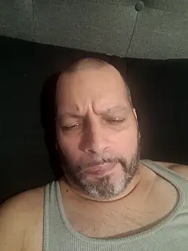 Snapshot of Just2much chatting on 09.10.25 Just2much online show from 09.10.25