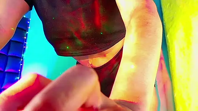 kuromi69 online show from 12.22.24