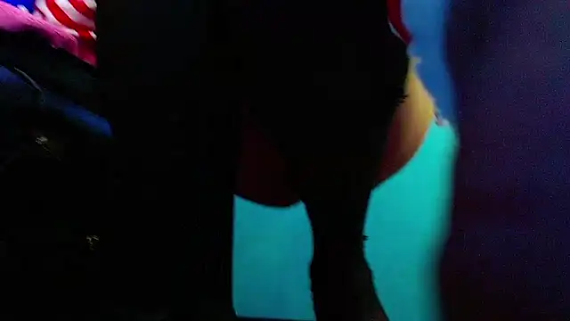 kuromi69 online show from 12.24.24