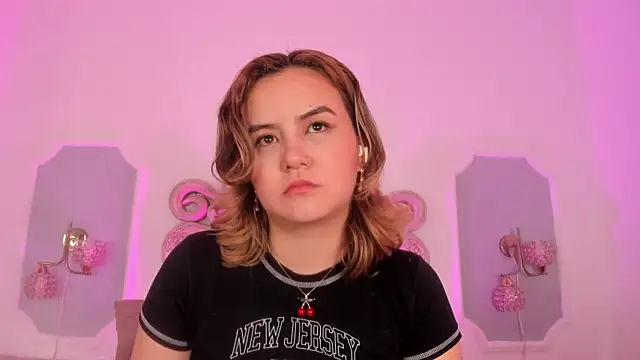 Sara  Williams online show from 01.07.26