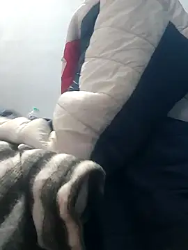 Snapshot of Angel_Anamika chatting on 12.21.25 Angel Anamika online show from 12.21.25