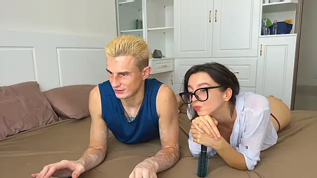 Morning Stars online show from 12.14.25