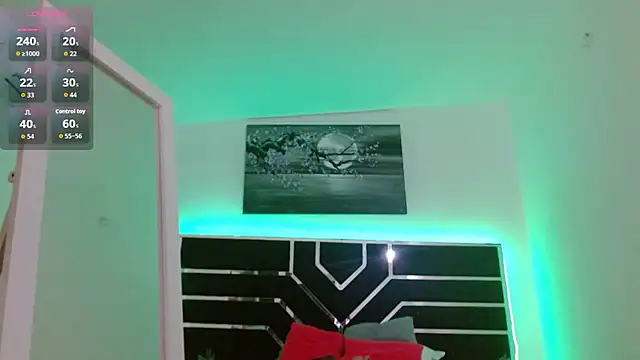 -MiaDelight- online show from 10.29.25