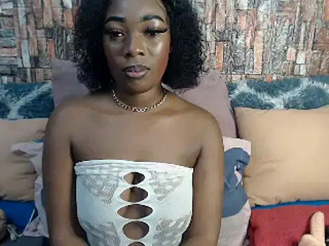 Foxy African online show from 01.25.25
