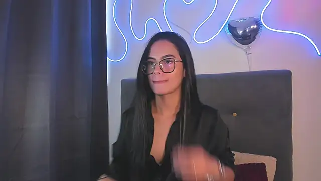 Snapshot of _Bihanca chatting on 10.06.25 Bihanca online show from 10.06.25